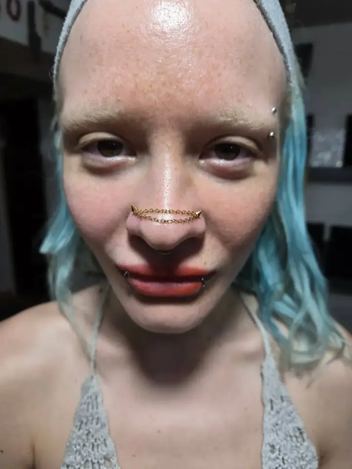 LuxPiercing gallery item