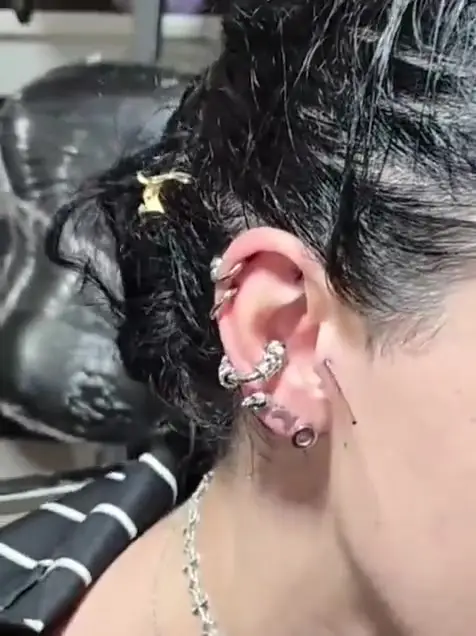 LuxPiercing gallery item