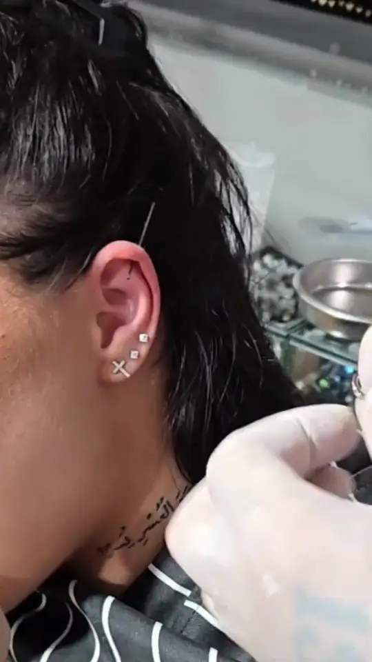 LuxPiercing gallery item