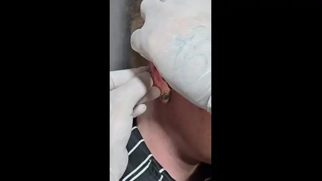 LuxPiercing gallery item